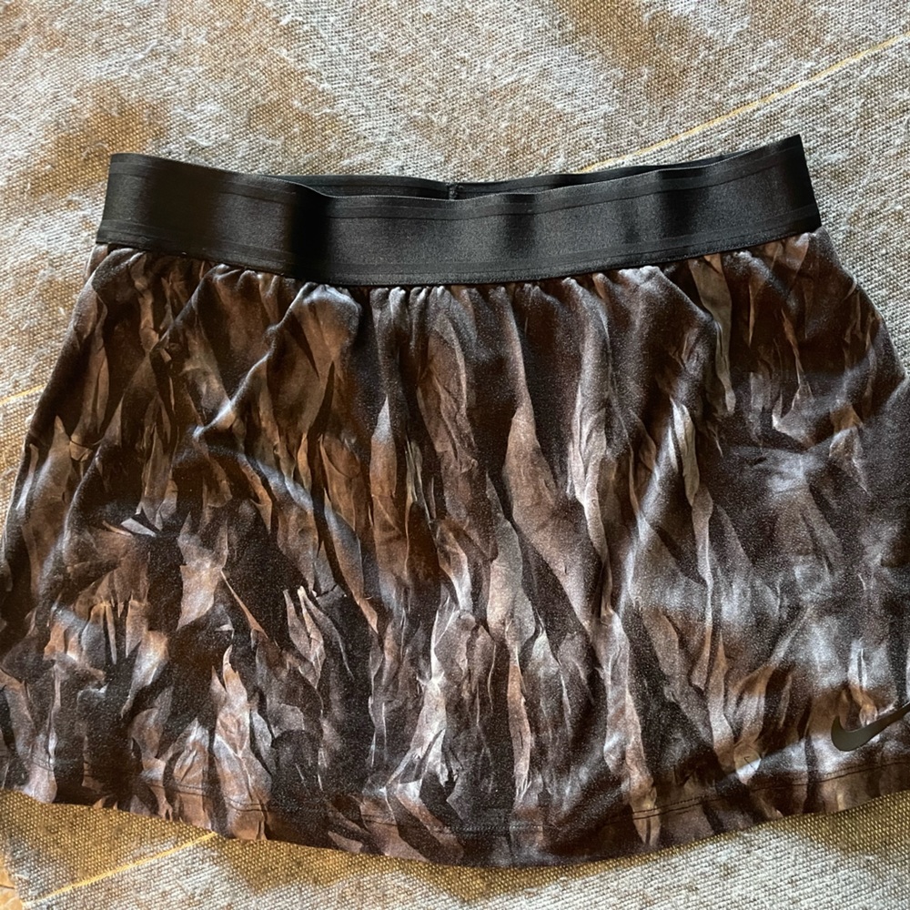 Nike tennis skirt M